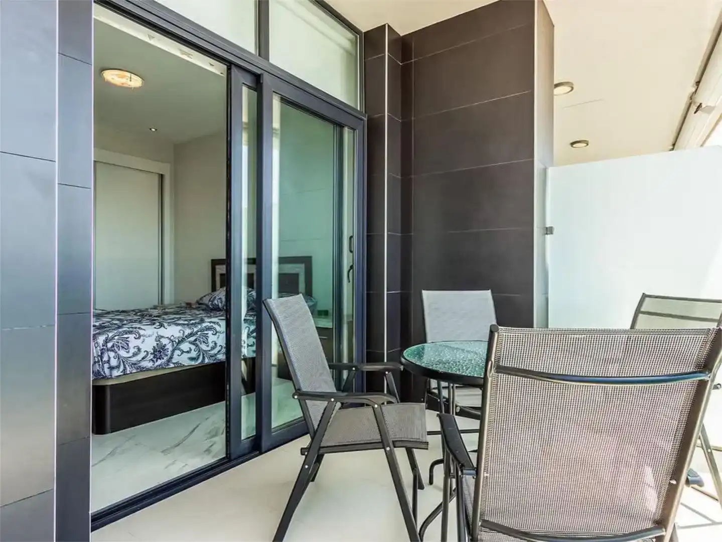 Terraza de Apartamento de alquiler en Polop con Aire acondicionado, Parquet y Piscina