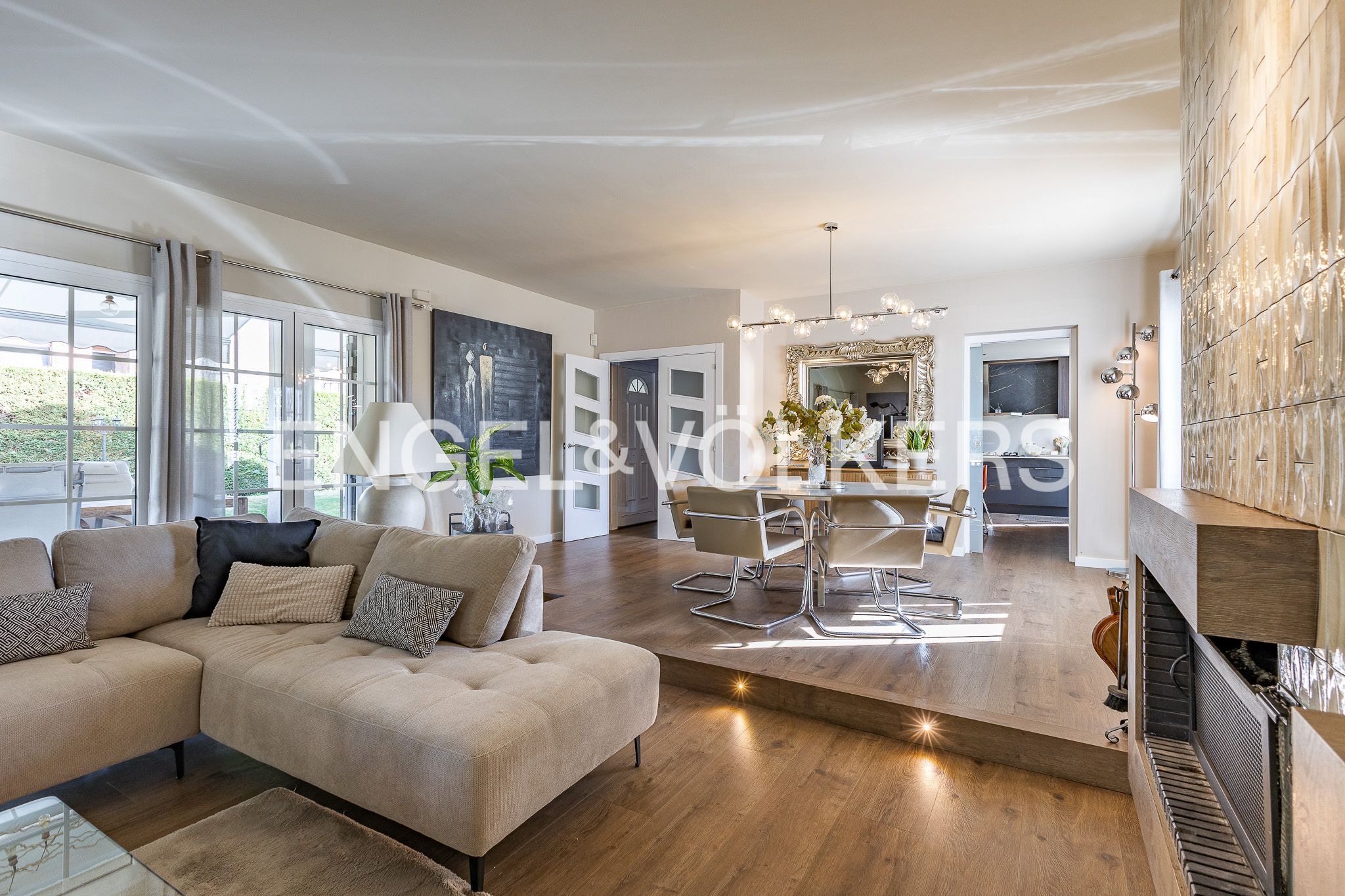 Living room of Houses for sale in Matadepera  with Air Conditioner, Heating and Private garden