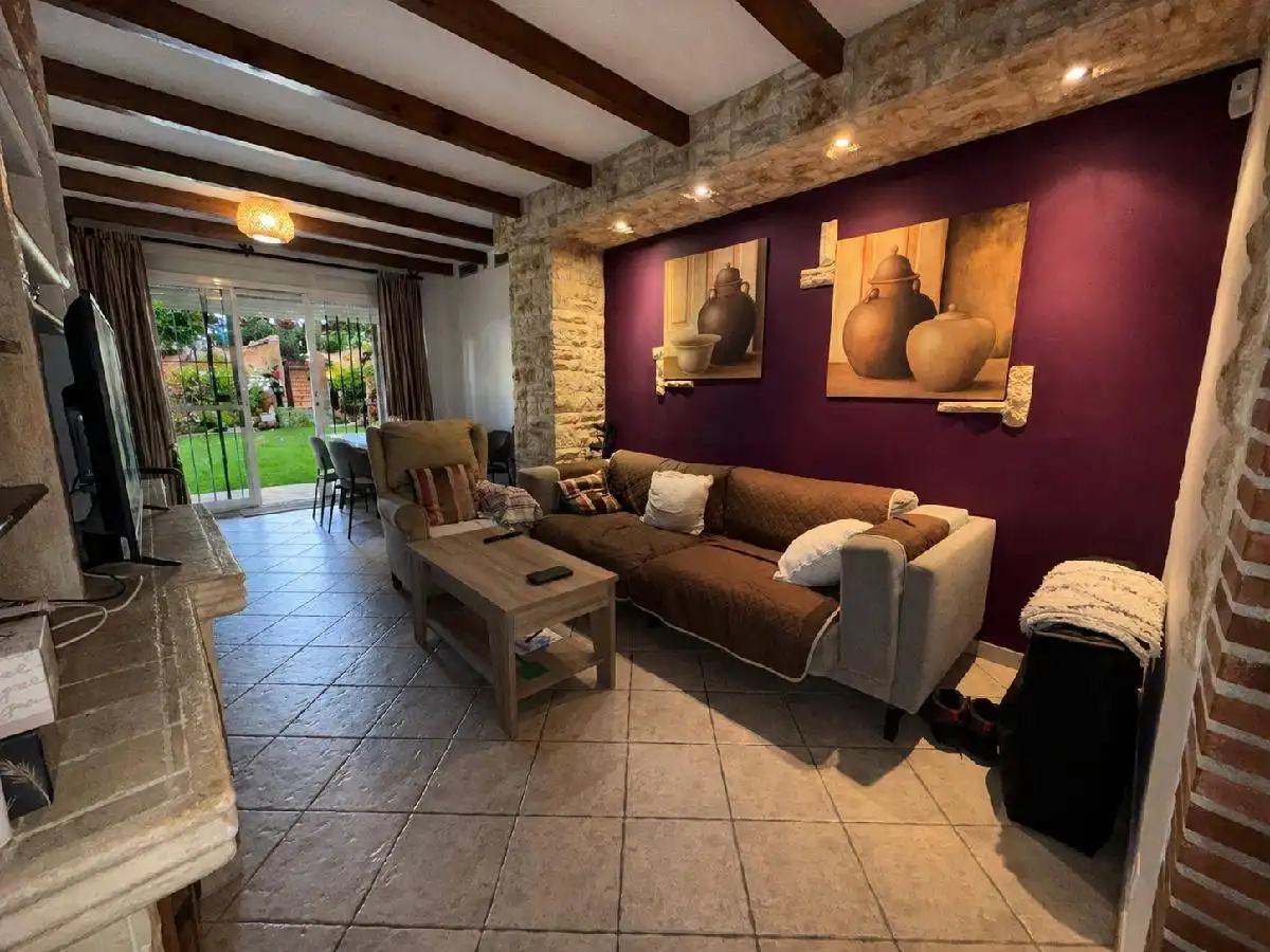 Sala de estar de Piso en venta en Marbella con Aire acondicionado, Jardín privado y Piscina