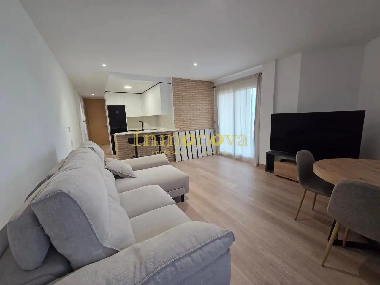 Living room of Flat for sale in Cangas   with Heating, Terrace and Storage room