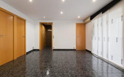 Flat for sale in  Barcelona Capital  with Air Conditioner