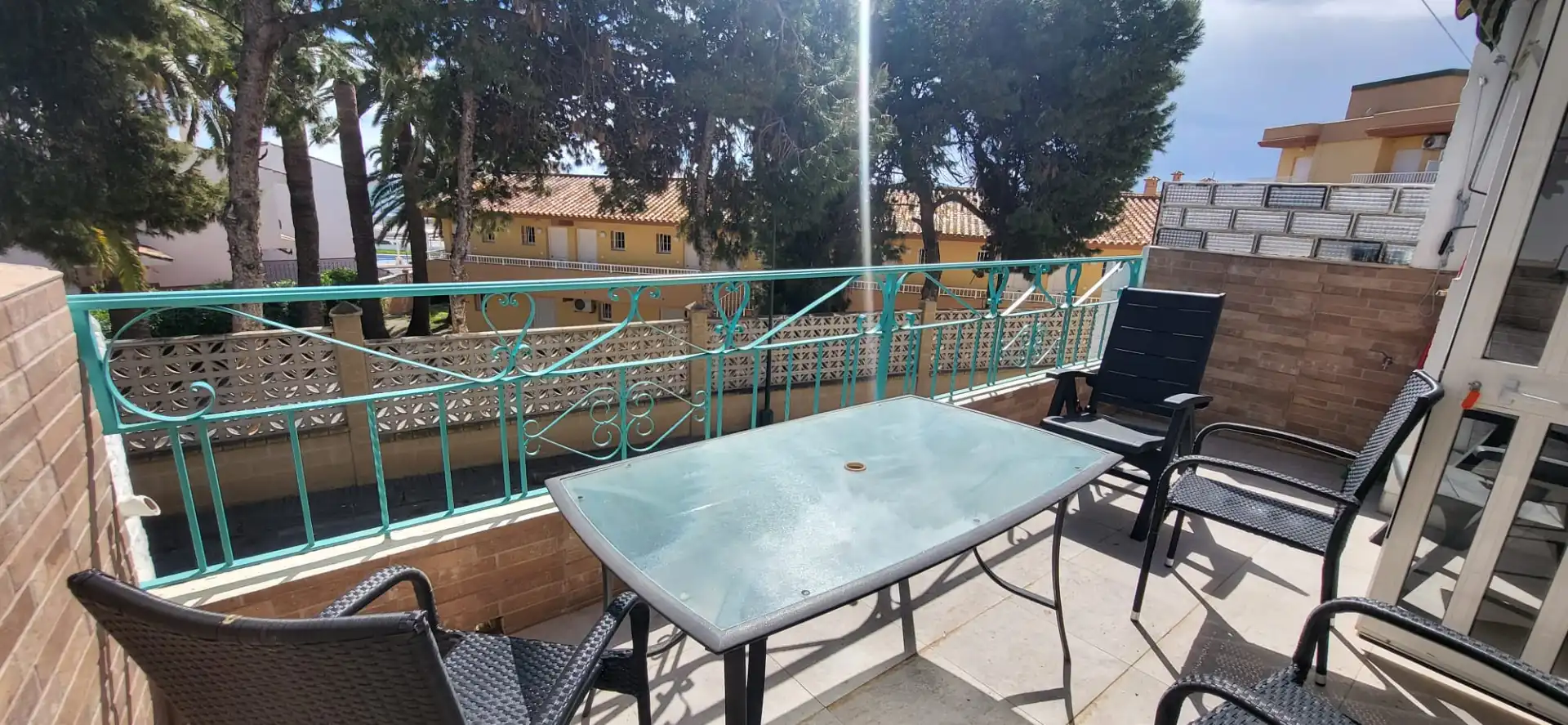Terrassa de Casa adosada en venda en Vélez-Málaga amb Aire condicionat, Terrassa i Moblat