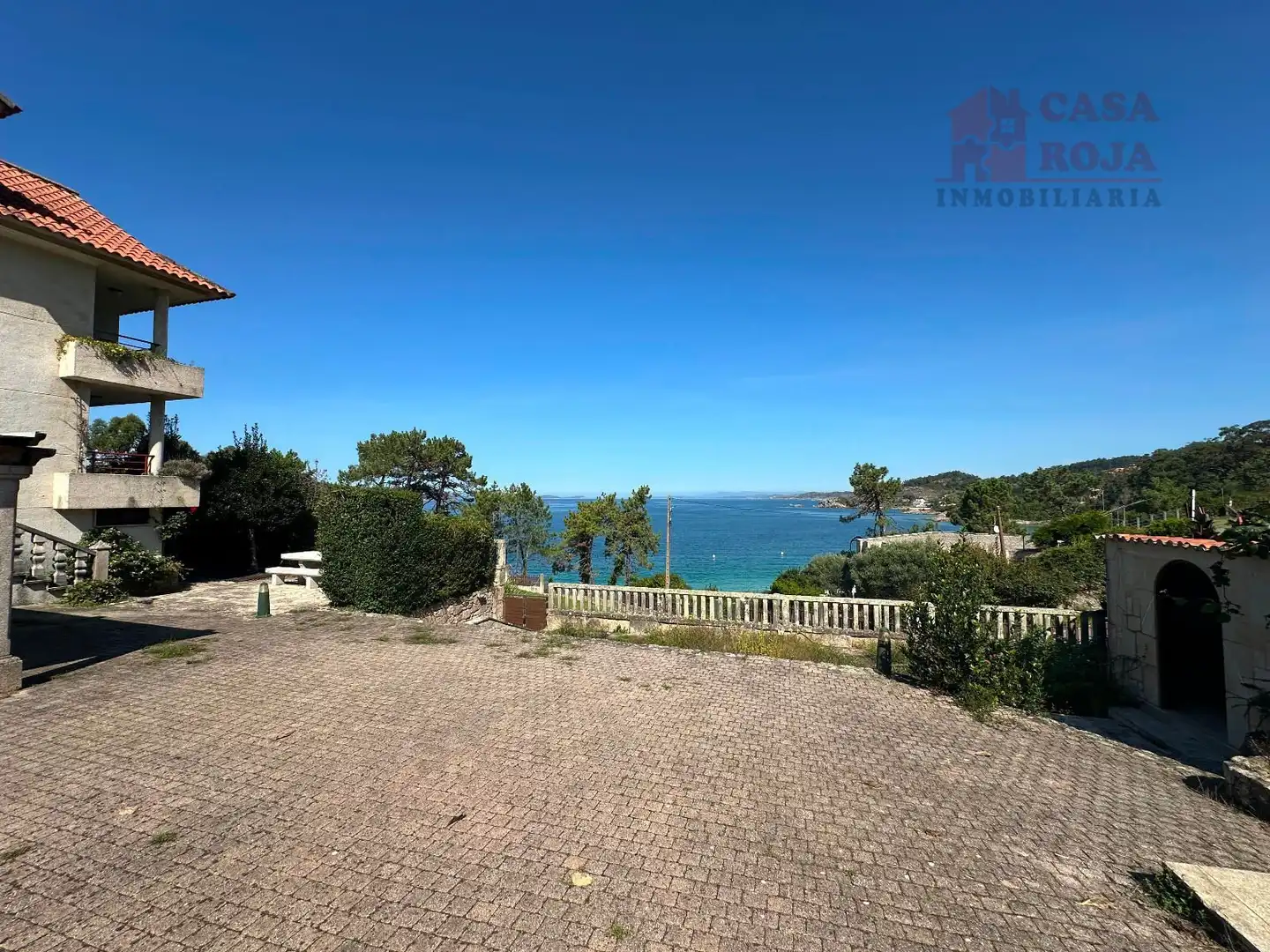 Houses for sale in Cangas   with Air Conditioner, Heating and Terrace