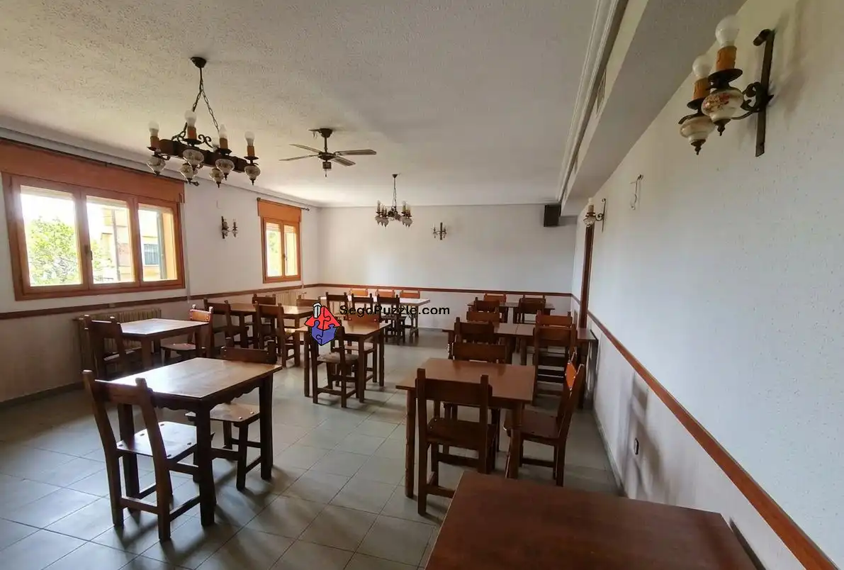 Haus oder Chalet zum Verkauf in Roda de Eresma mit Klimaanlage, Heizung und Terrasse