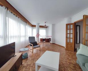 Flat to rent in Río Mera, Porta Nova