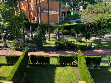 Casa aparellada amb balcó de lloguer a Calle la Pacheca Alta 22
