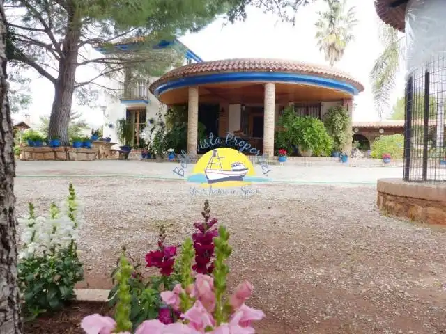 Casa o chalet en venta en Totana con Aire acondicionado, Jardín privado y Terraza