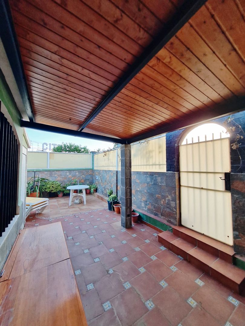 Terrassa de Casa o xalet en venda en San Bartolomé de Tirajana amb Terrassa, Traster i Moblat