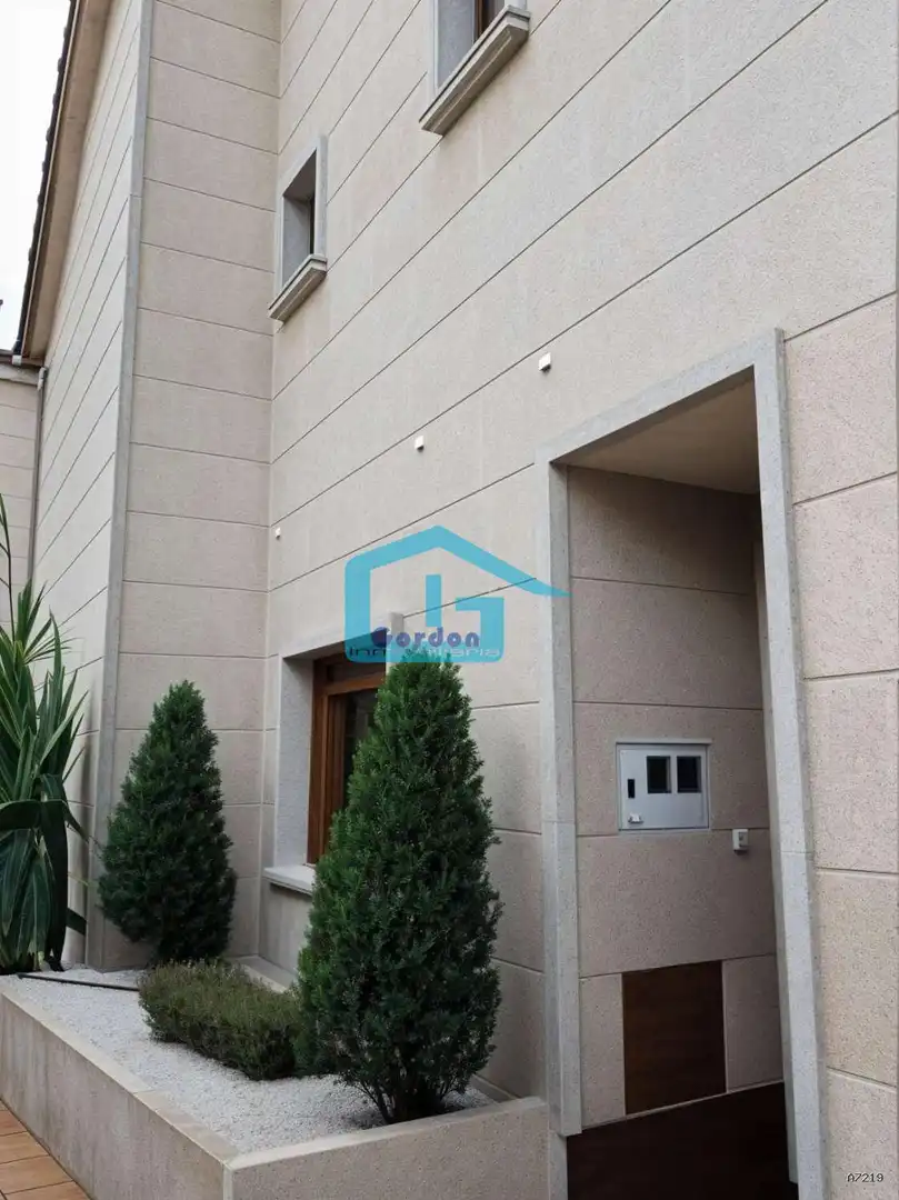 Vista exterior de Casa o chalet en venta en Sanxenxo con Calefacción, Terraza y Trastero