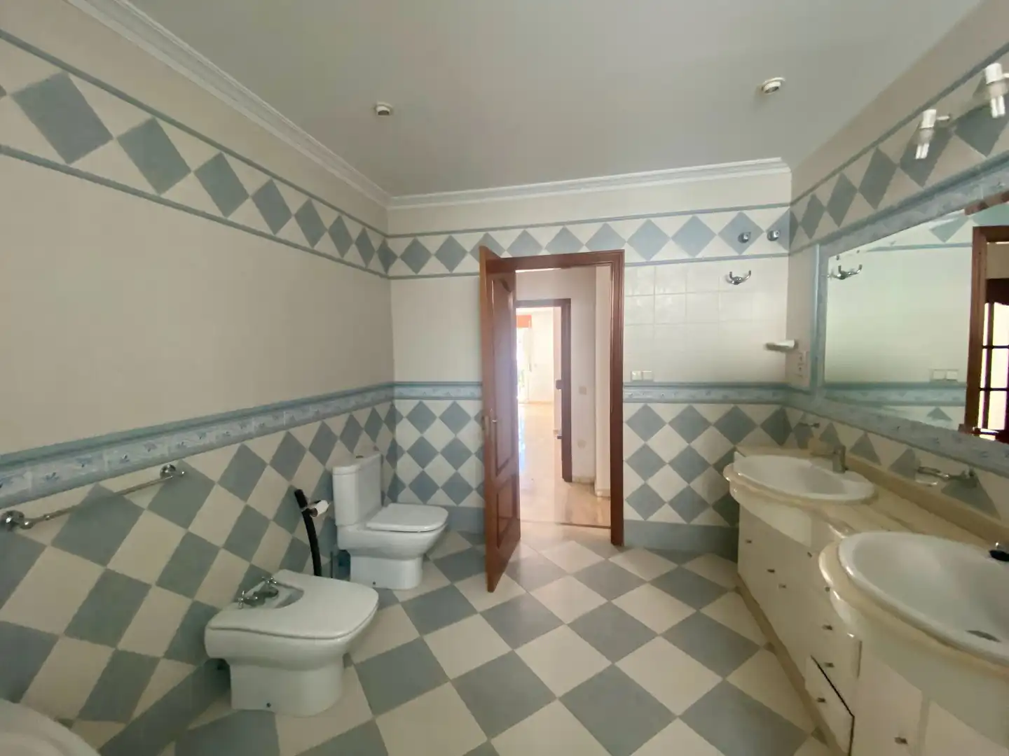 Bany de Edifici en venda en Málaga