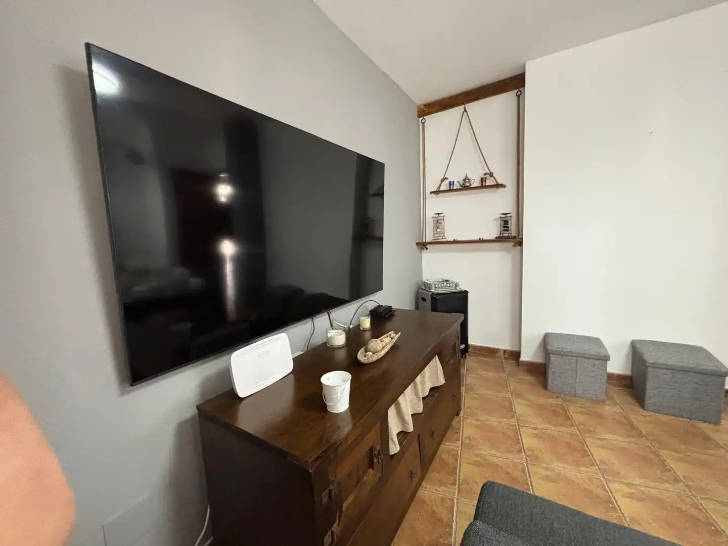 Sala d'estar de Casa adosada en venda en La Línea de la Concepción amb Terrassa