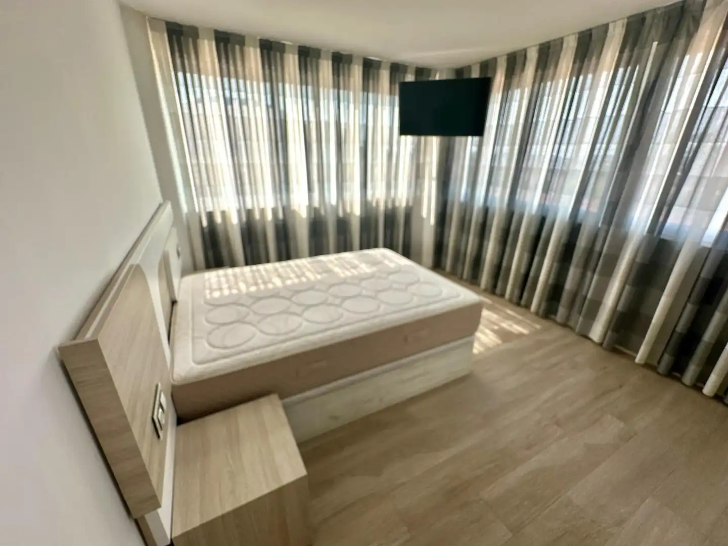 Dormitori de Casa o xalet en venda en Alicante / Alacant amb Aire condicionat, Jardí privat i Terrassa