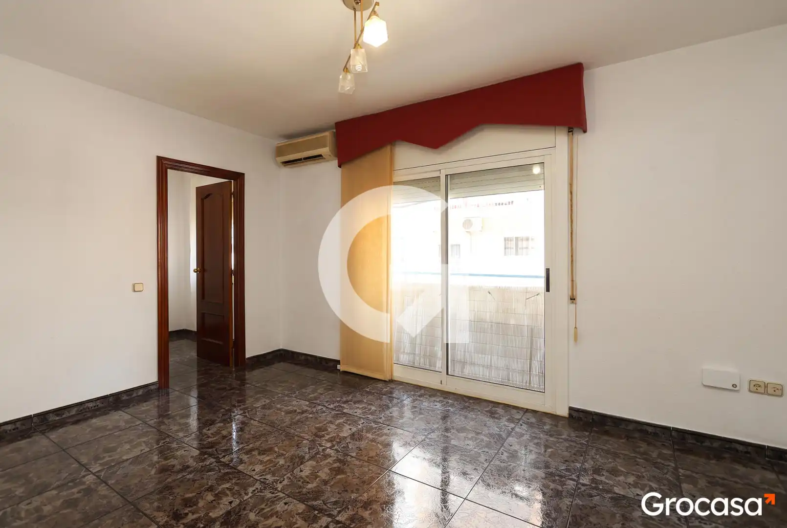 Flat with terrace for sale in CL MARE DEU DE MONTSERRAT, imagen 2