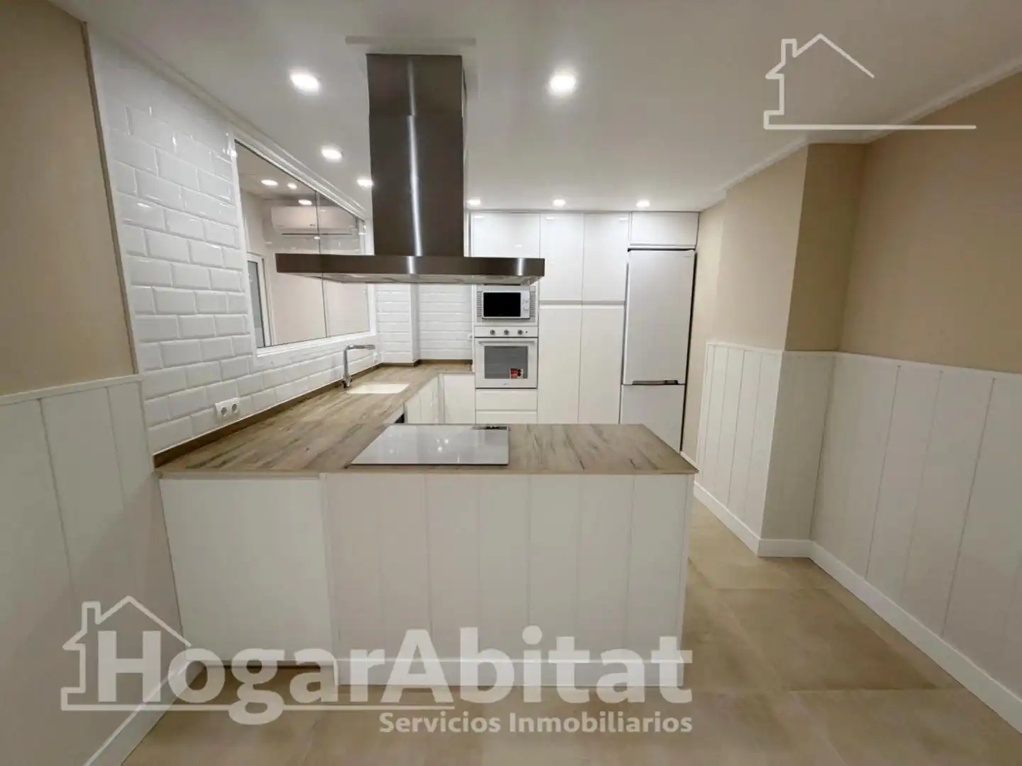 Cuina de Pis en venda en Carcaixent amb Aire condicionat, Traster i Balcó