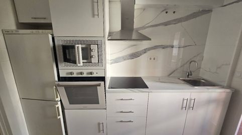 Foto 3 de Piso en venta en Calle Poeta Aquilino Iglesia Alvariño, Residencia - Abella, Lugo Capital