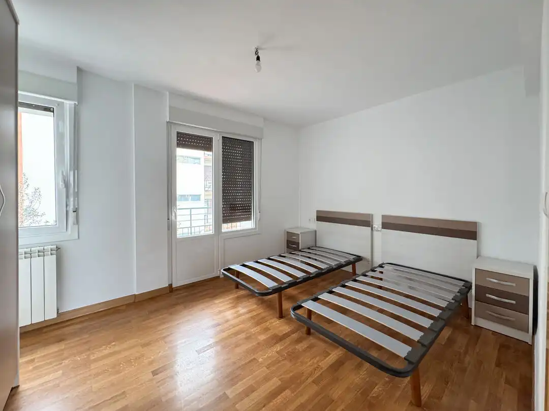 Bedroom of Flat for sale in Legazpi  with Heating and Balcony