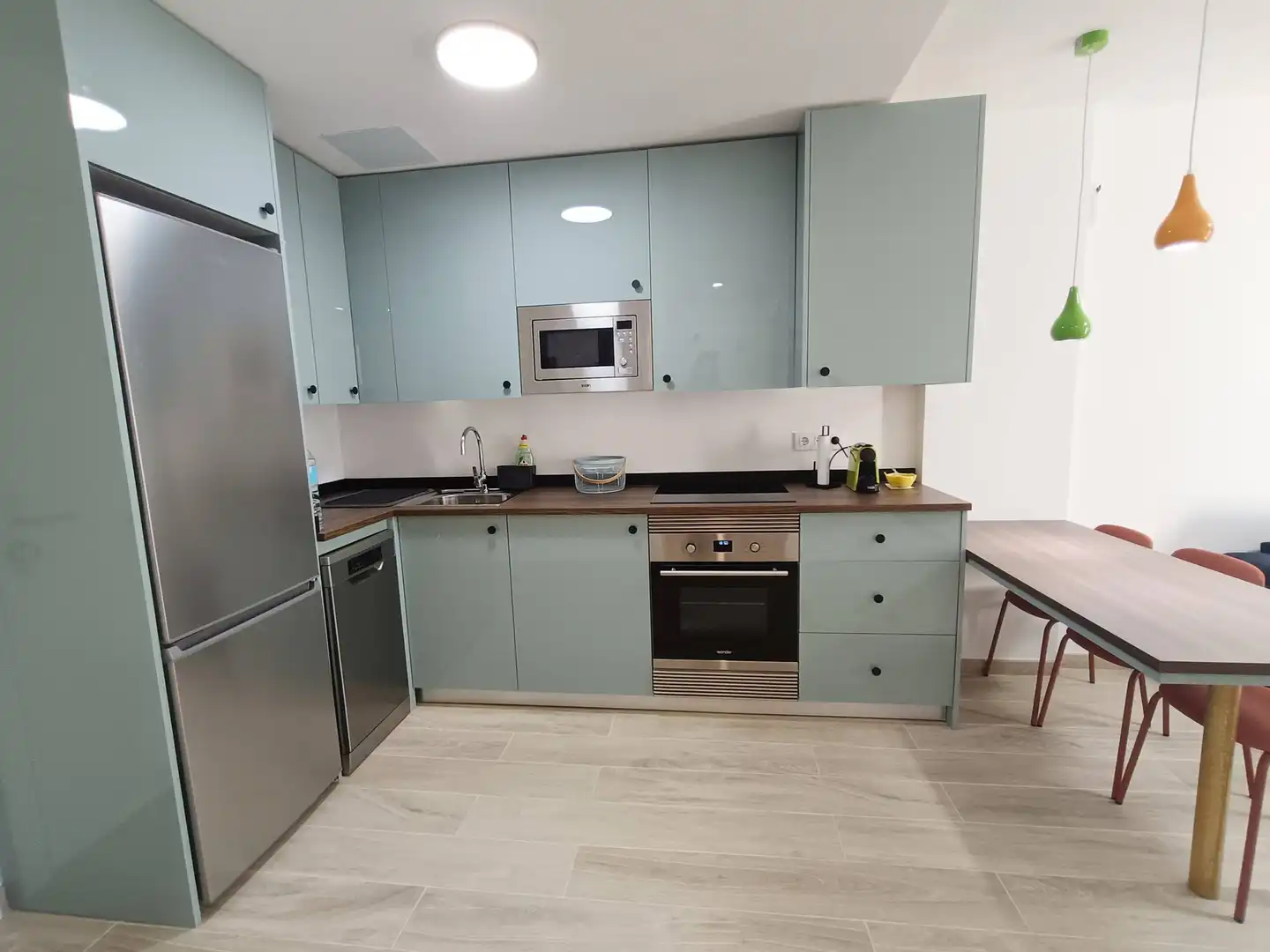 Cuina de Apartament de lloguer en Mogán amb Aire condicionat, Terrassa i Moblat