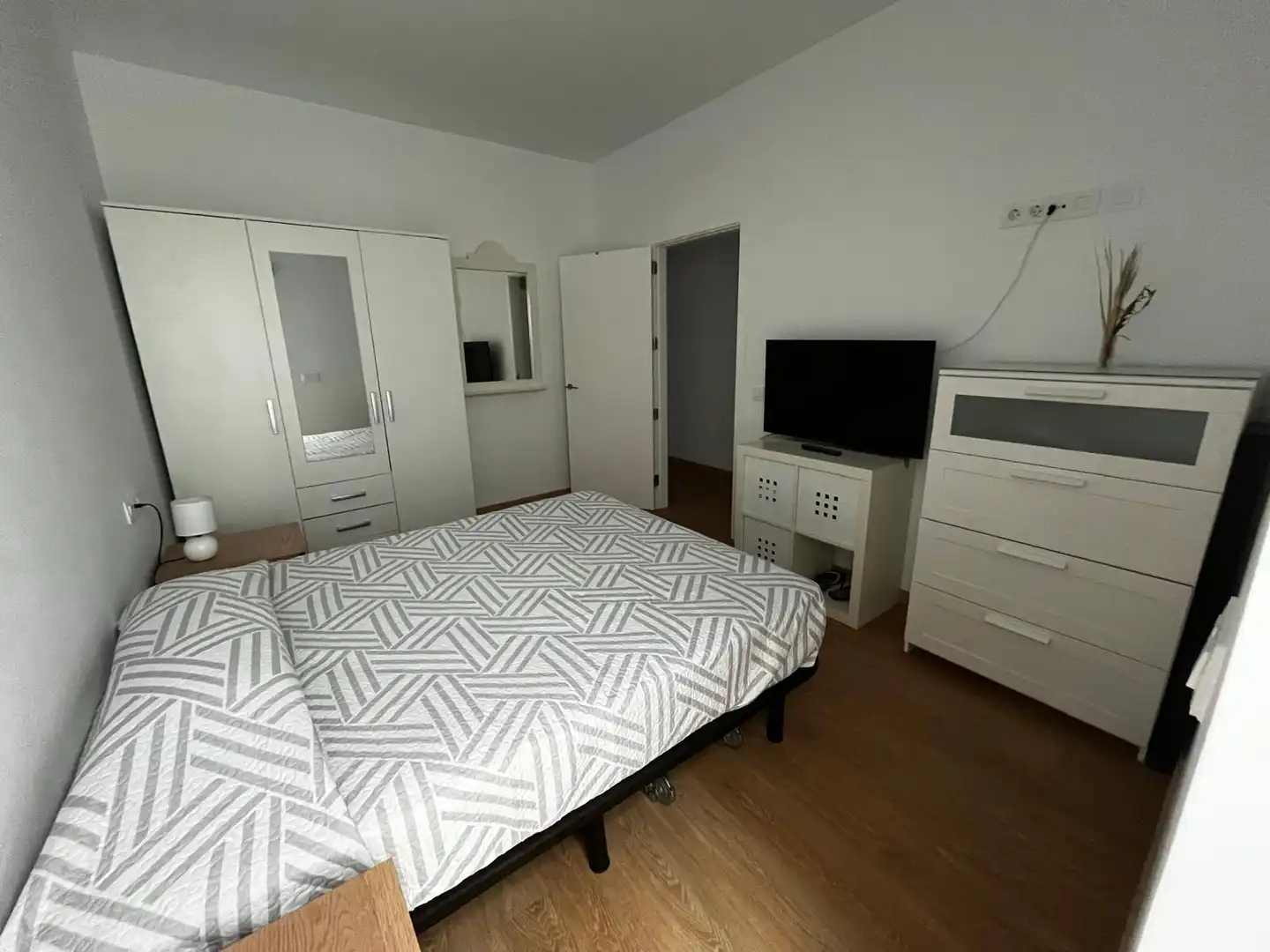 Bedroom of Flat for rent in Las Palmas de Gran Canaria  with Storage room