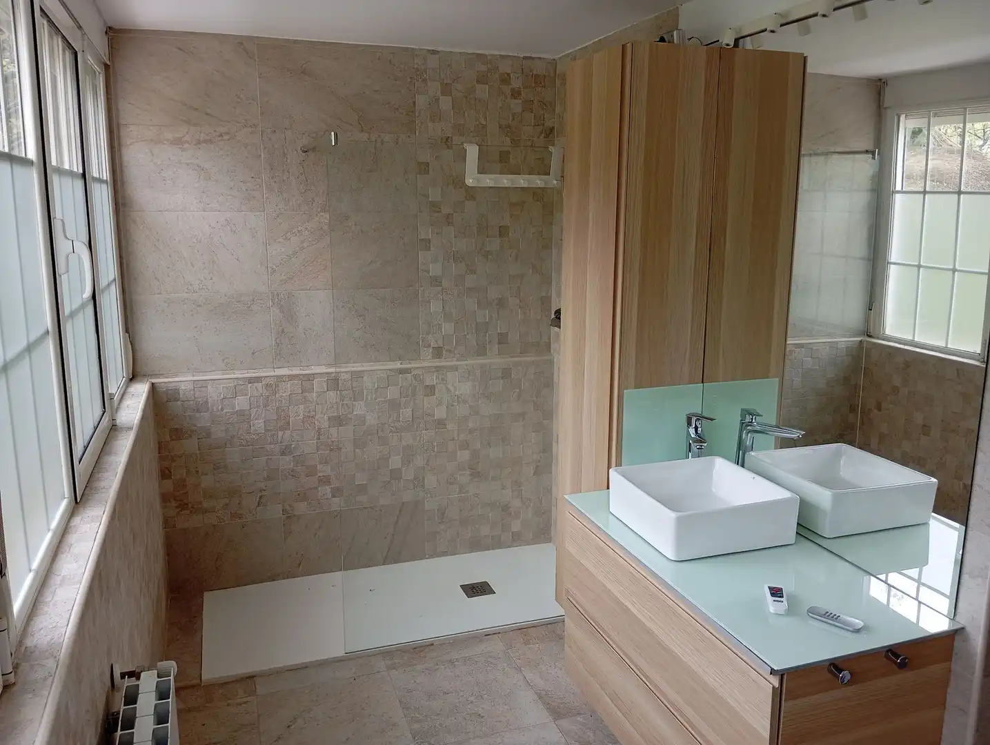 Bathroom of Houses for sale in Valdemorillo