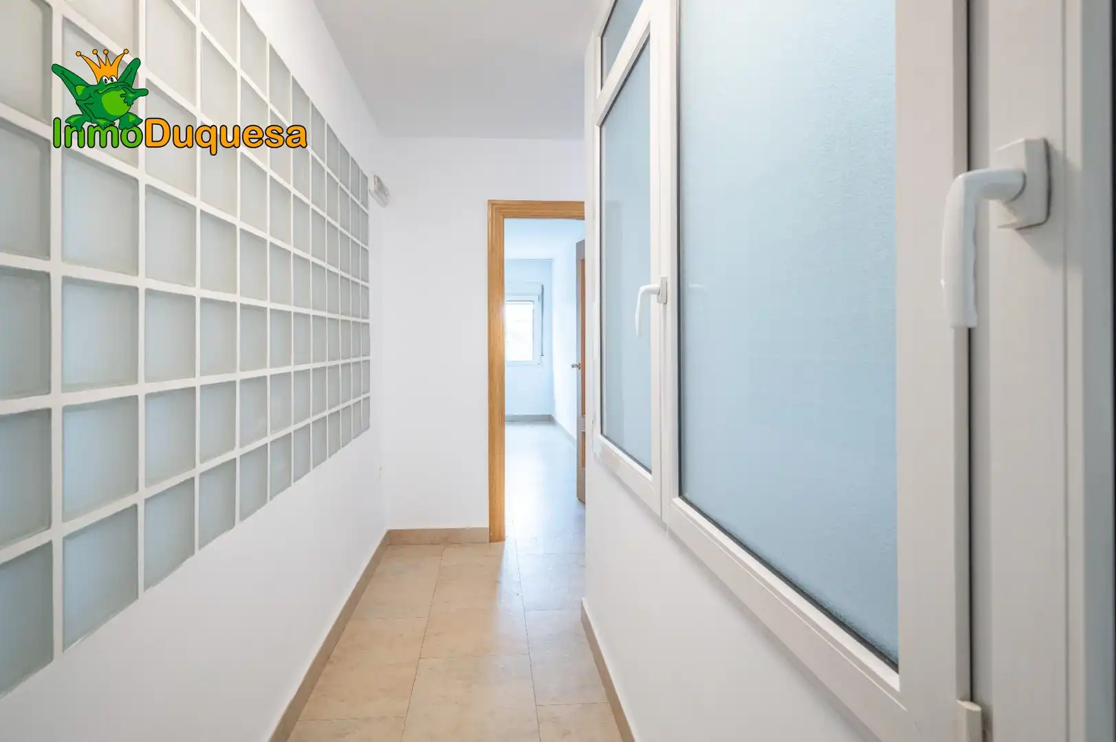 Flat for sale in Granada  with Air Conditioner and Heating