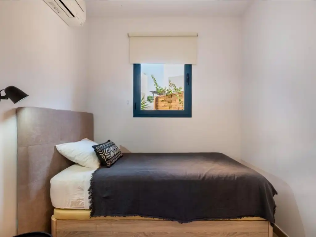 Habitación de Casa adosada en venta en Sant Josep de sa Talaia con Terraza