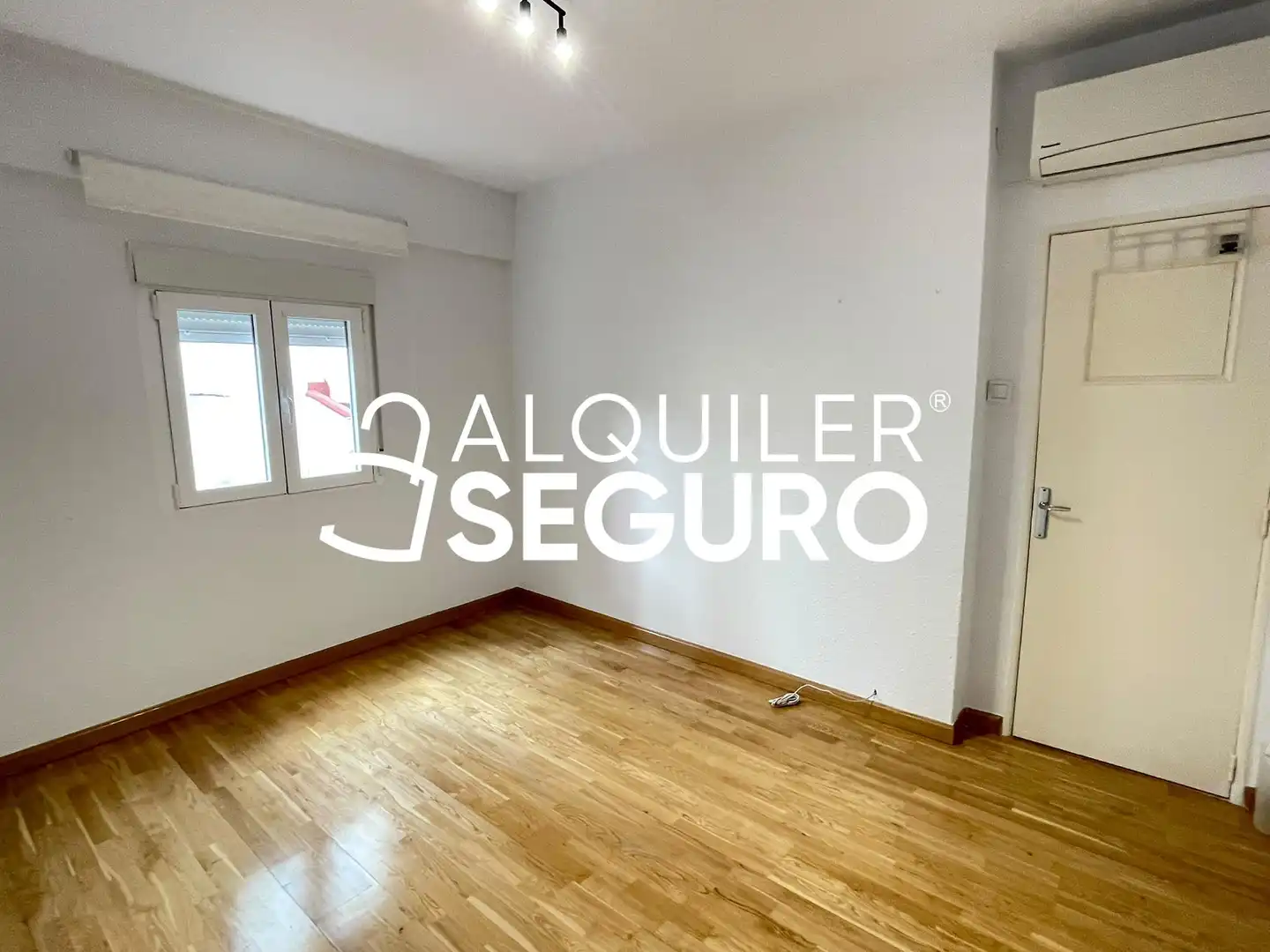 Piso en alquiler en Vía Carpetana, imagen 6