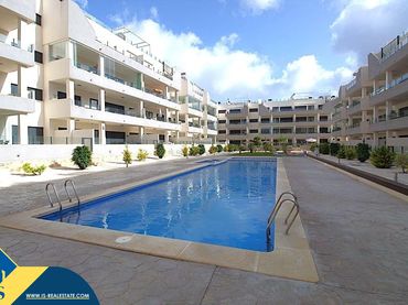 Attique avec piscine à vendre à Orihuela Costa
