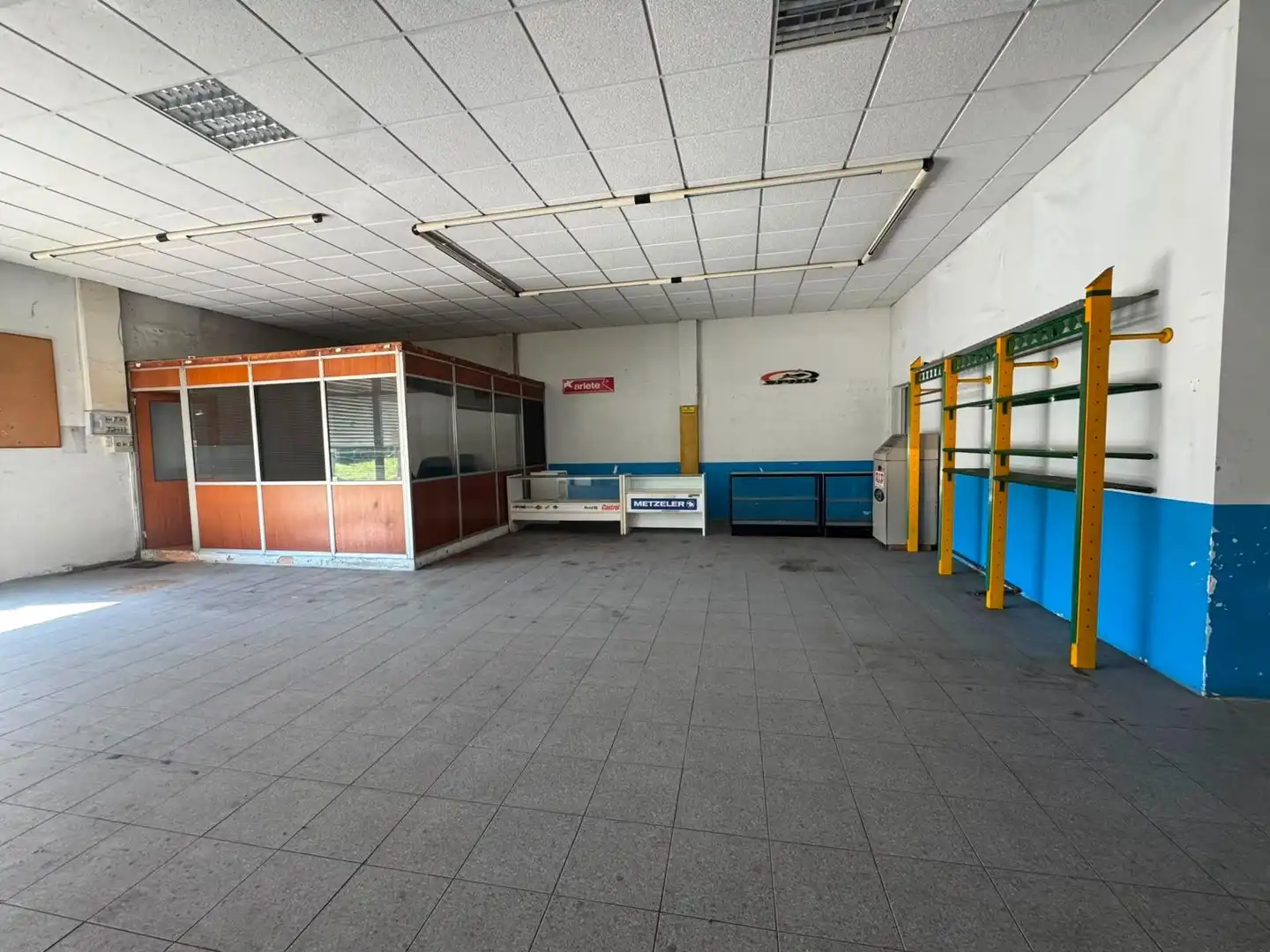 Geschaftsraum zur Miete in Ourense Capital 