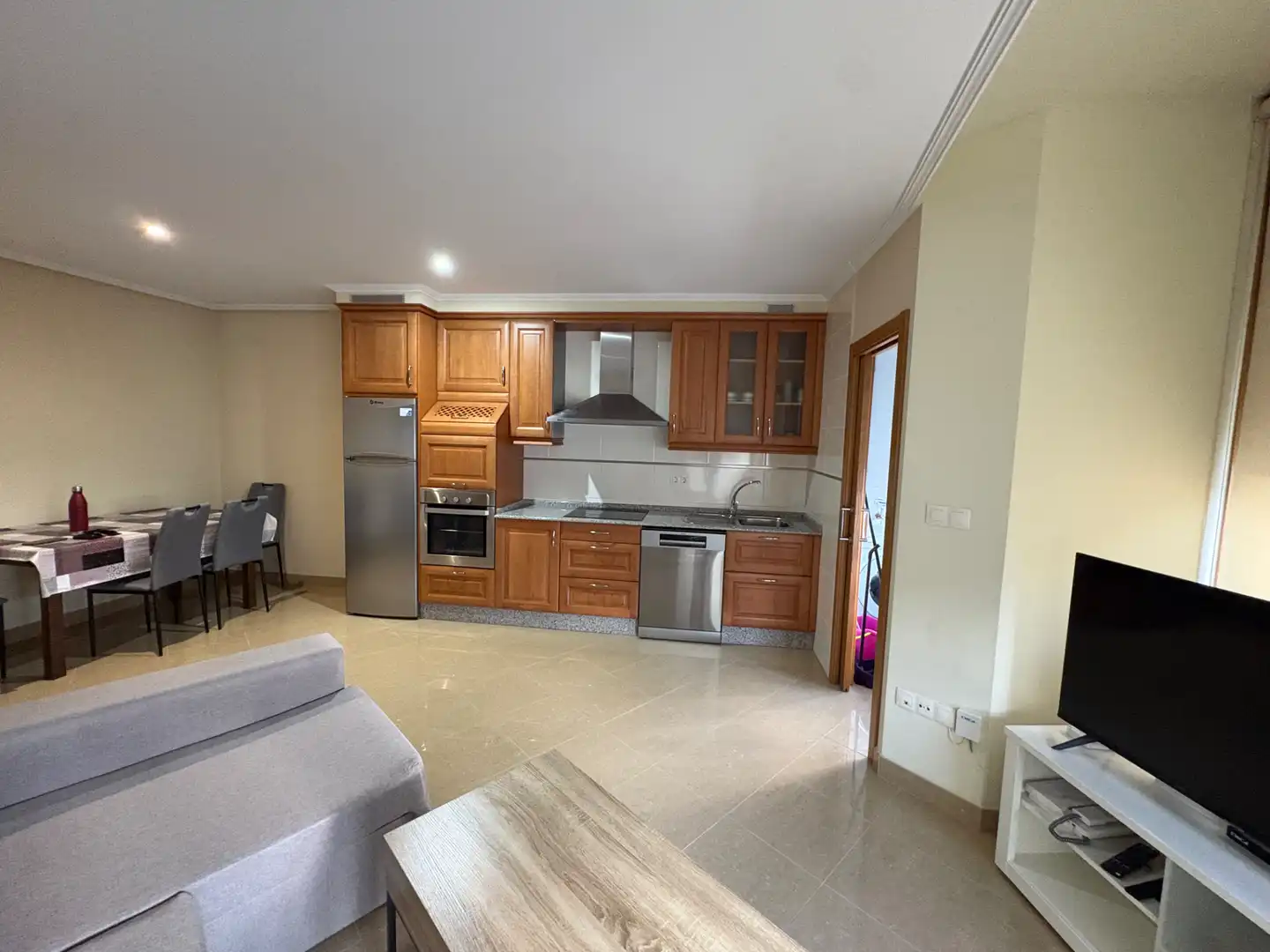 Cocina de Piso de alquiler en Ferrol con Calefacción, Parquet y Amueblado