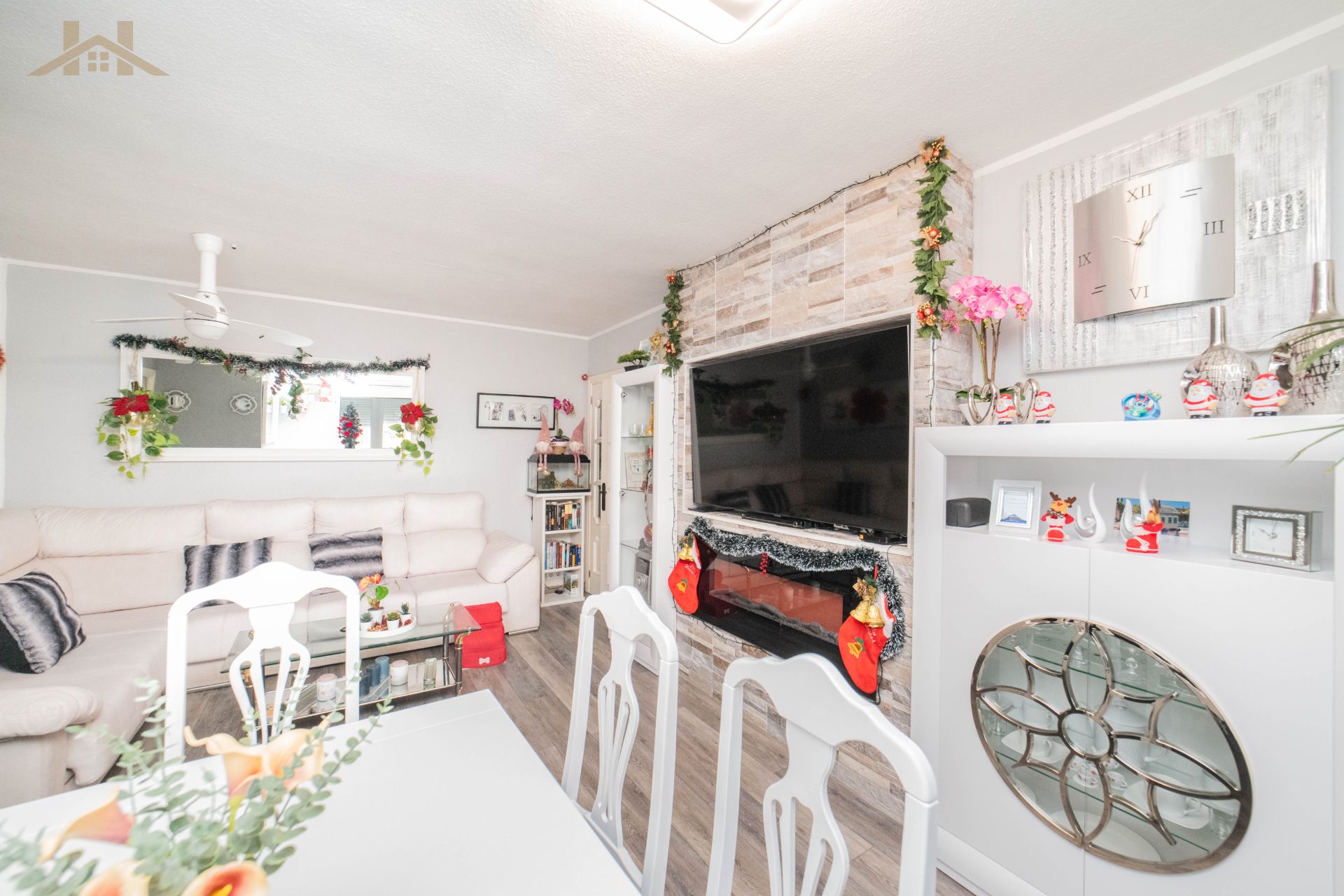 Living room of Flat for sale in Fuenlabrada  with Air Conditioner, Heating and Terrace