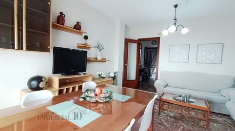 Foto 2 de Piso de alquiler en Valdepasillas - La Paz - Huerta Rosales, Badajoz Capital