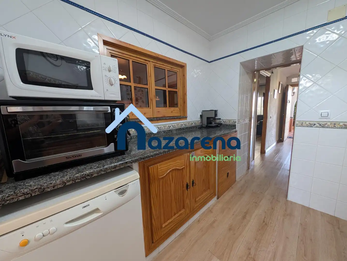 Kitchen of Detached homes for sale in Dos Hermanas  with Air Conditioner