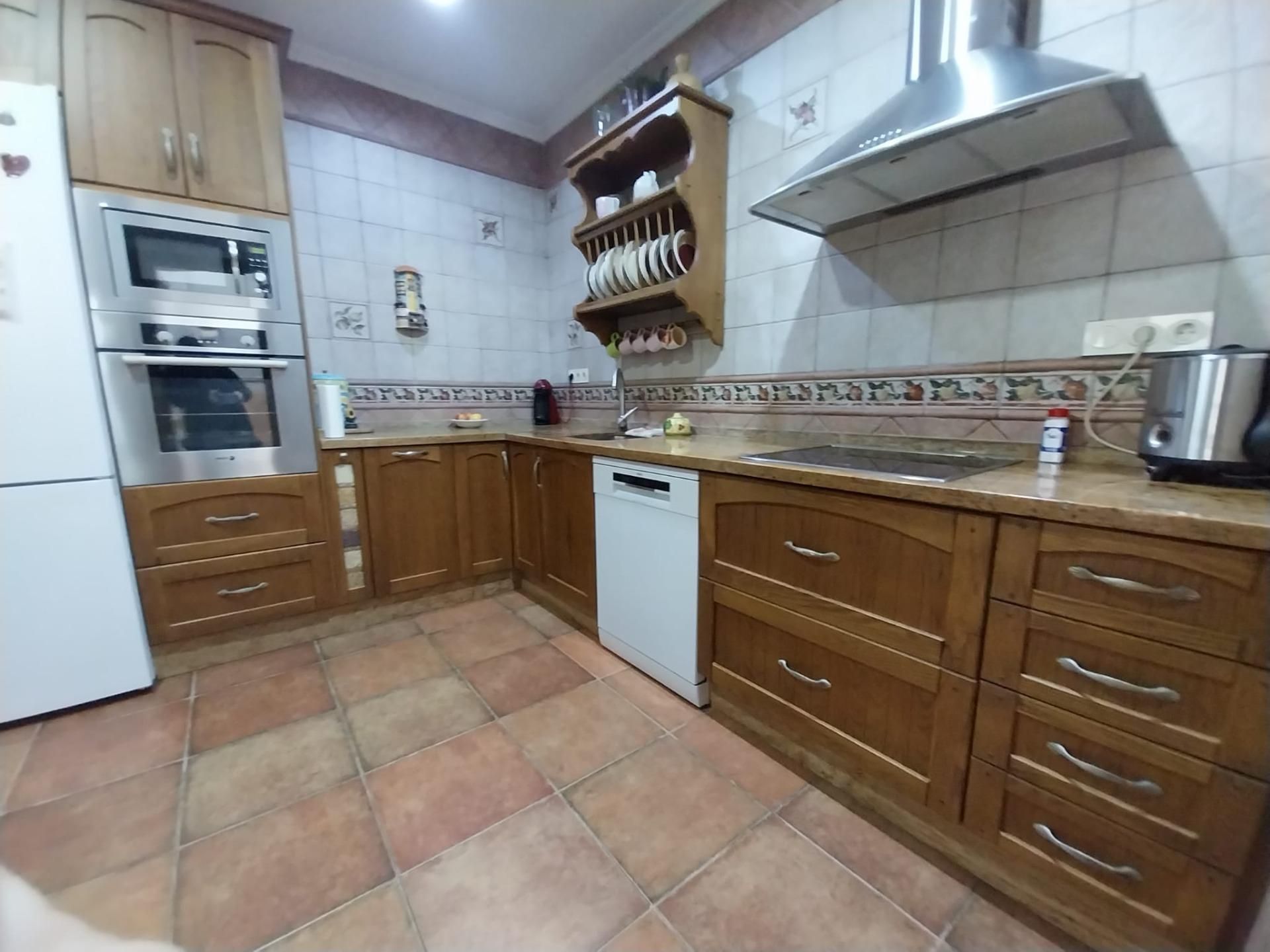 Kitchen of House or chalet for sale in Algeciras  with Air Conditioner, Terrace and Furnished