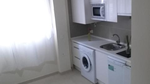 Photo 2 of Flat for rent in Calle de José María de Pereda, 20, Ventas,  Madrid Capital