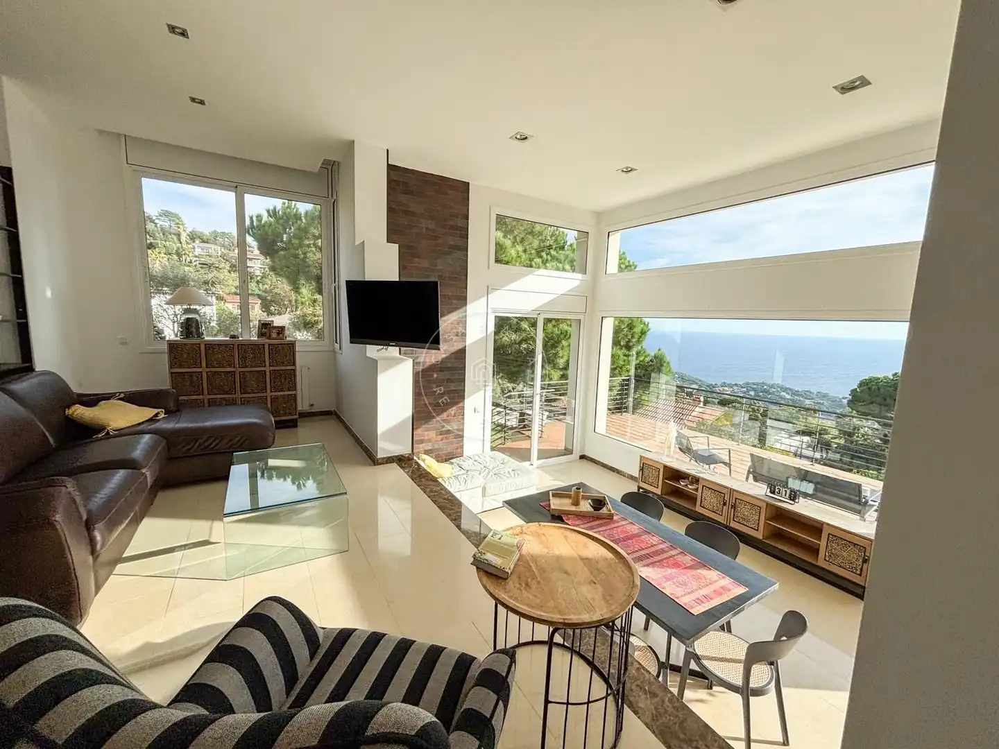 Sala de estar de Casa o chalet en venta en Lloret de Mar con Aire acondicionado, Calefacción y Jardín privado