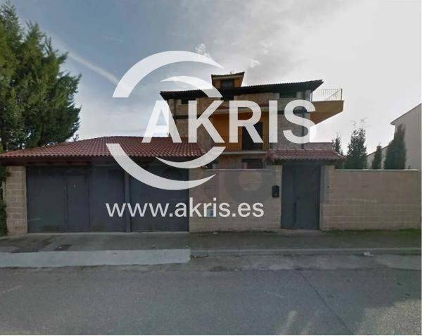Casa-chalet en Venta en Calle Aceña en Fresnillo de las Dueñas