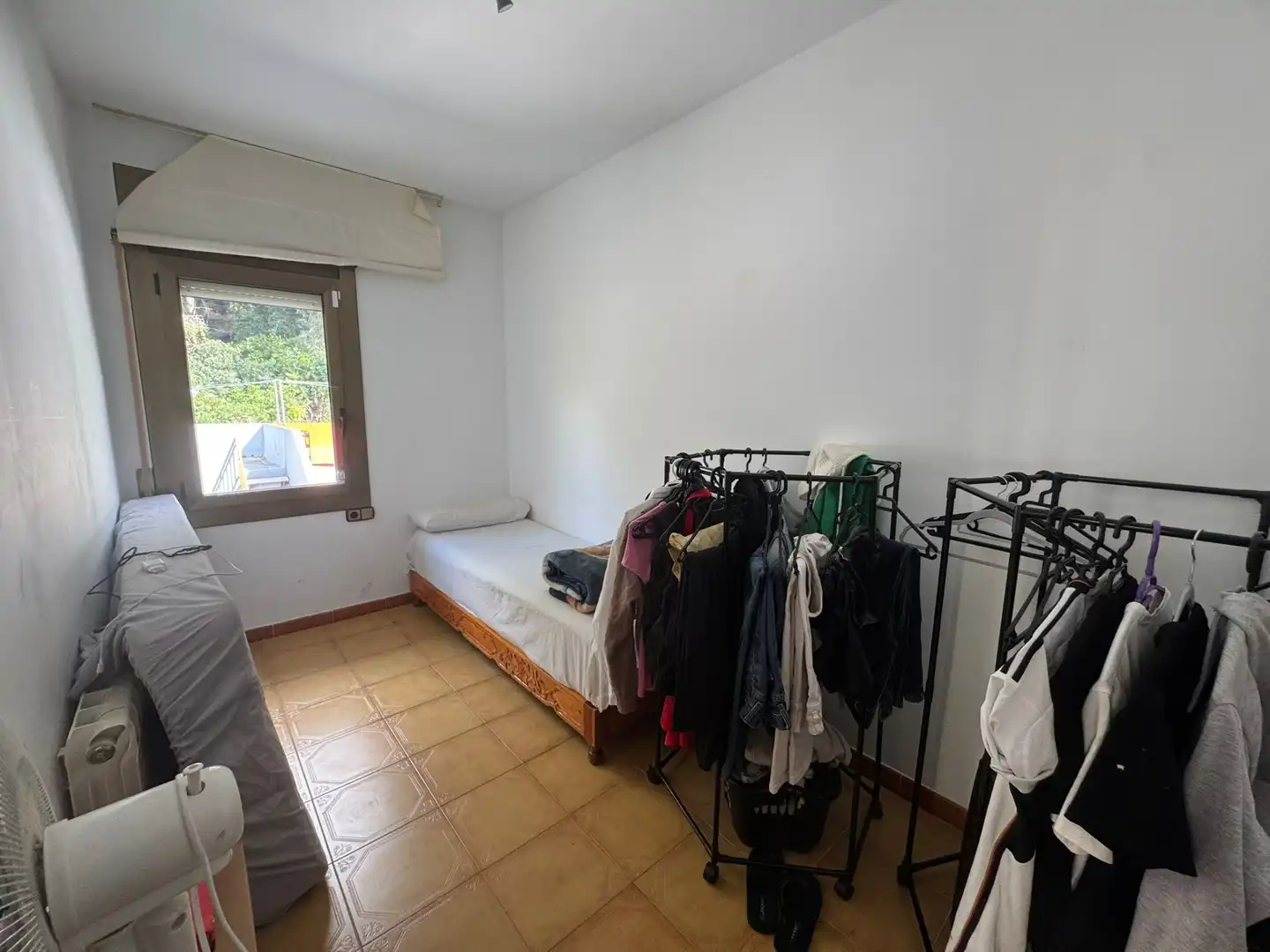 Habitación de Casa adosada de alquiler en Calafell con Calefacción, Terraza y Amueblado
