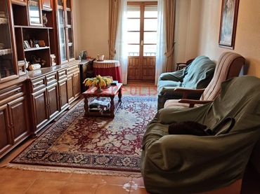 Pis amb ascensor en venda a Benavente
