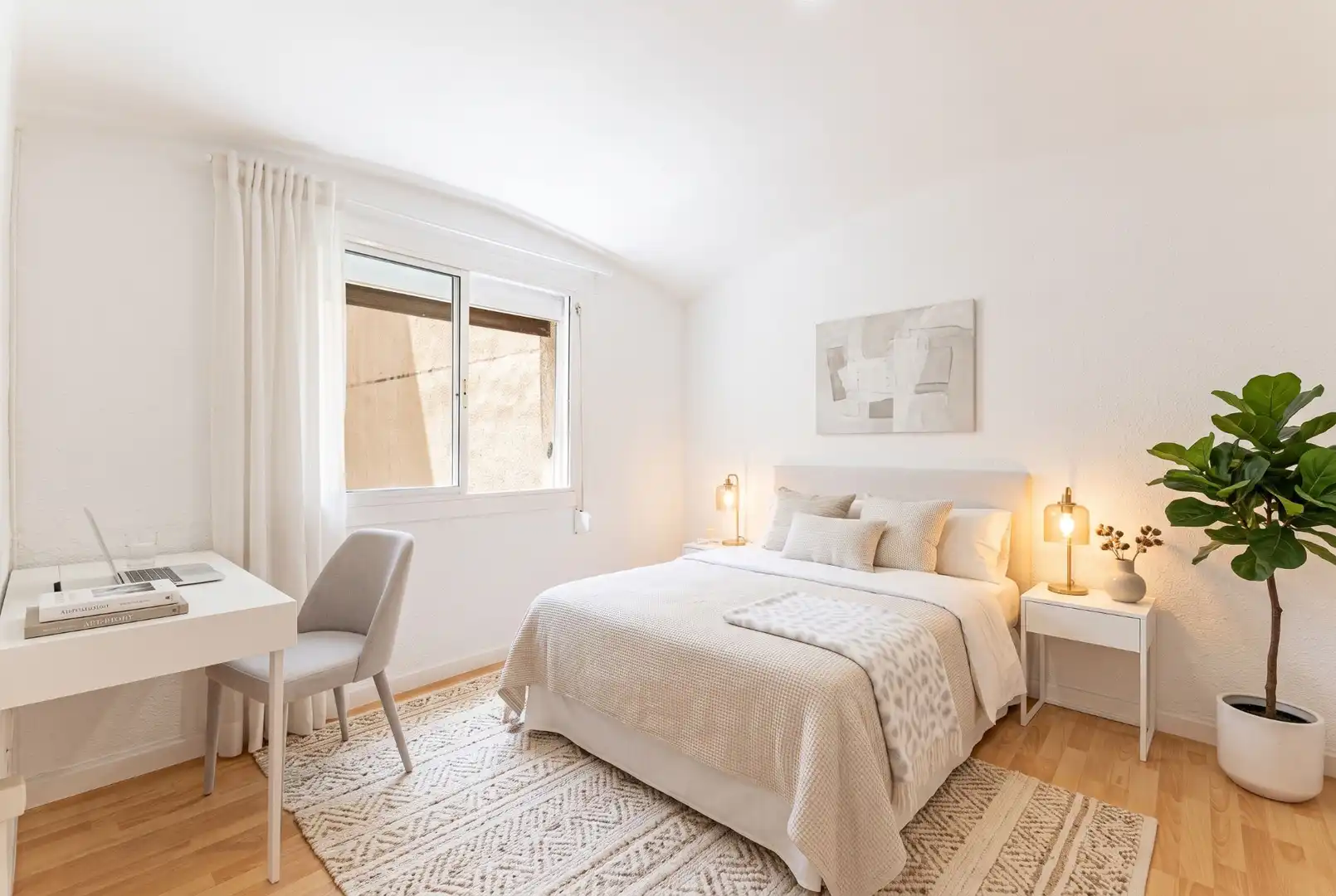 Habitación de Piso en venta en L'Hospitalet de Llobregat con Parquet, Horno y Balcón