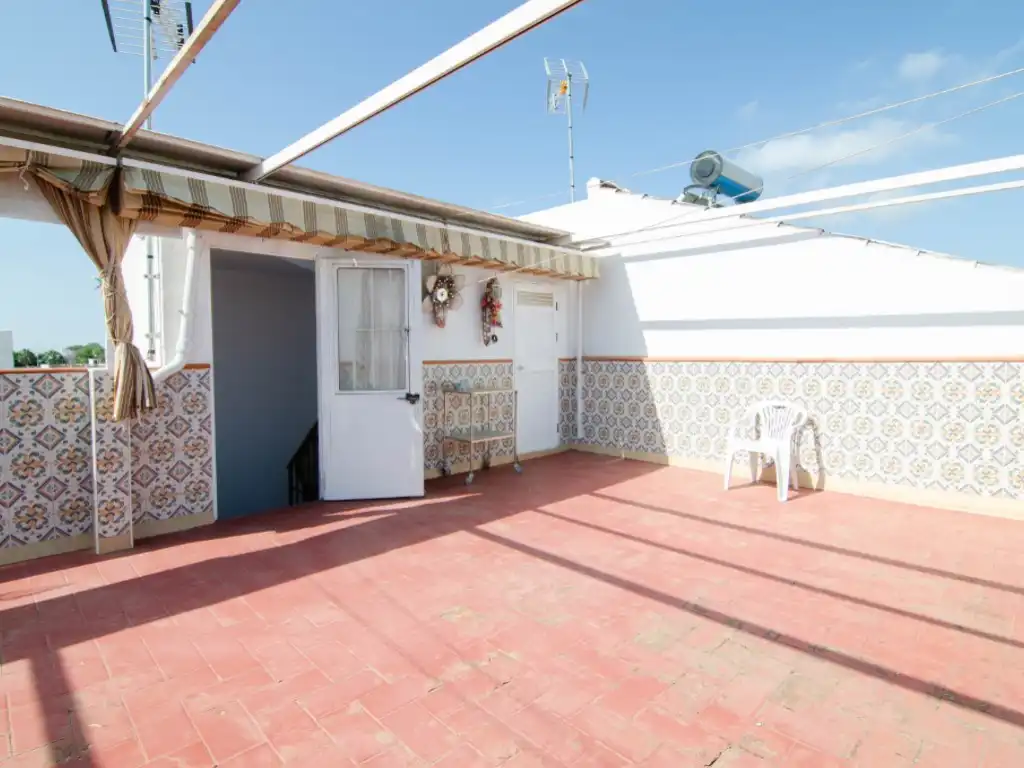 Terrassa de Casa o xalet en venda en La Rinconada