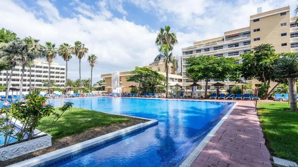 Piscina de Piso en venta en Puerto de la Cruz con Piscina