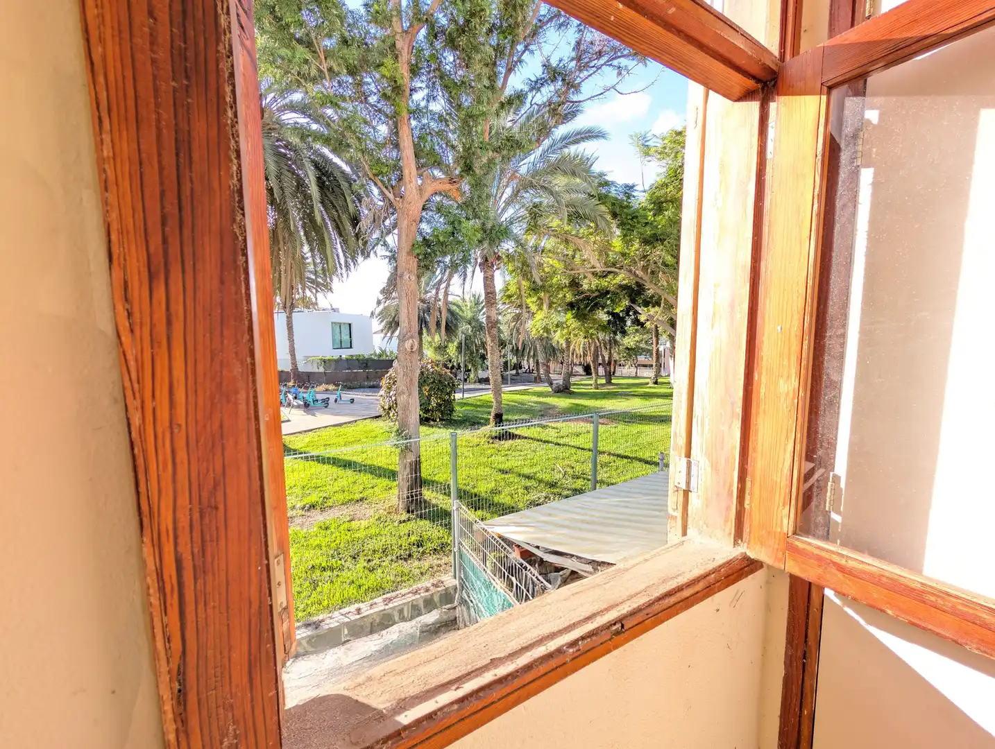 Vista exterior de Casa adosada en venta en Adeje con Terraza y Piscina