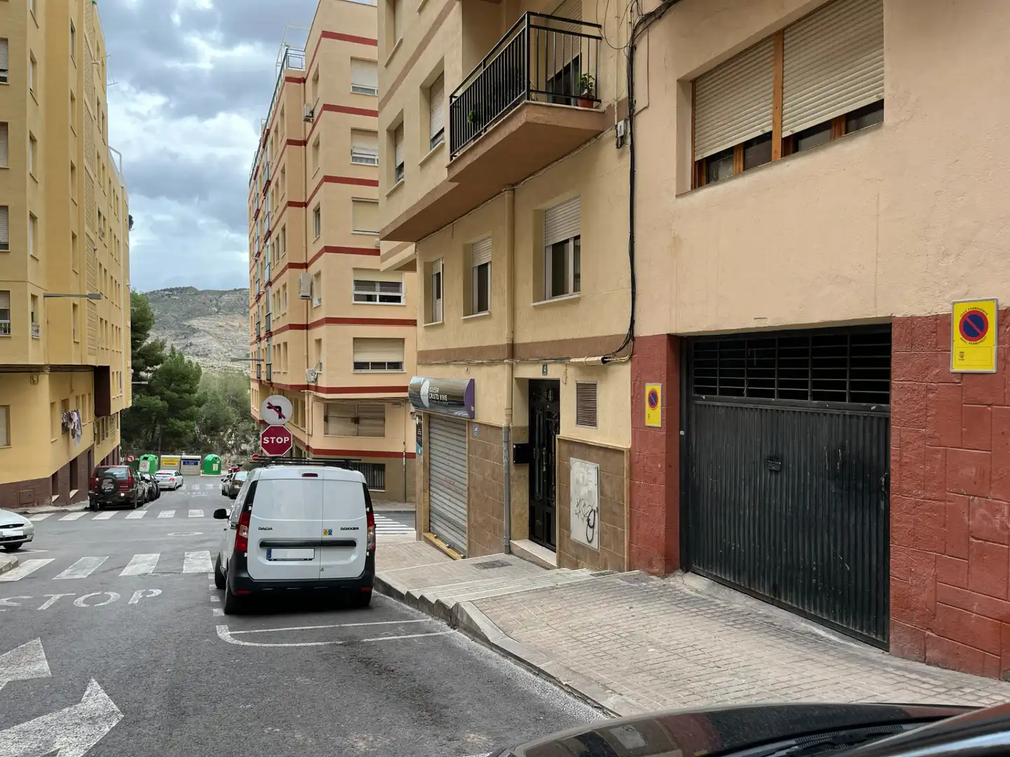 Vista exterior de Garatge en venda en Jijona / Xixona