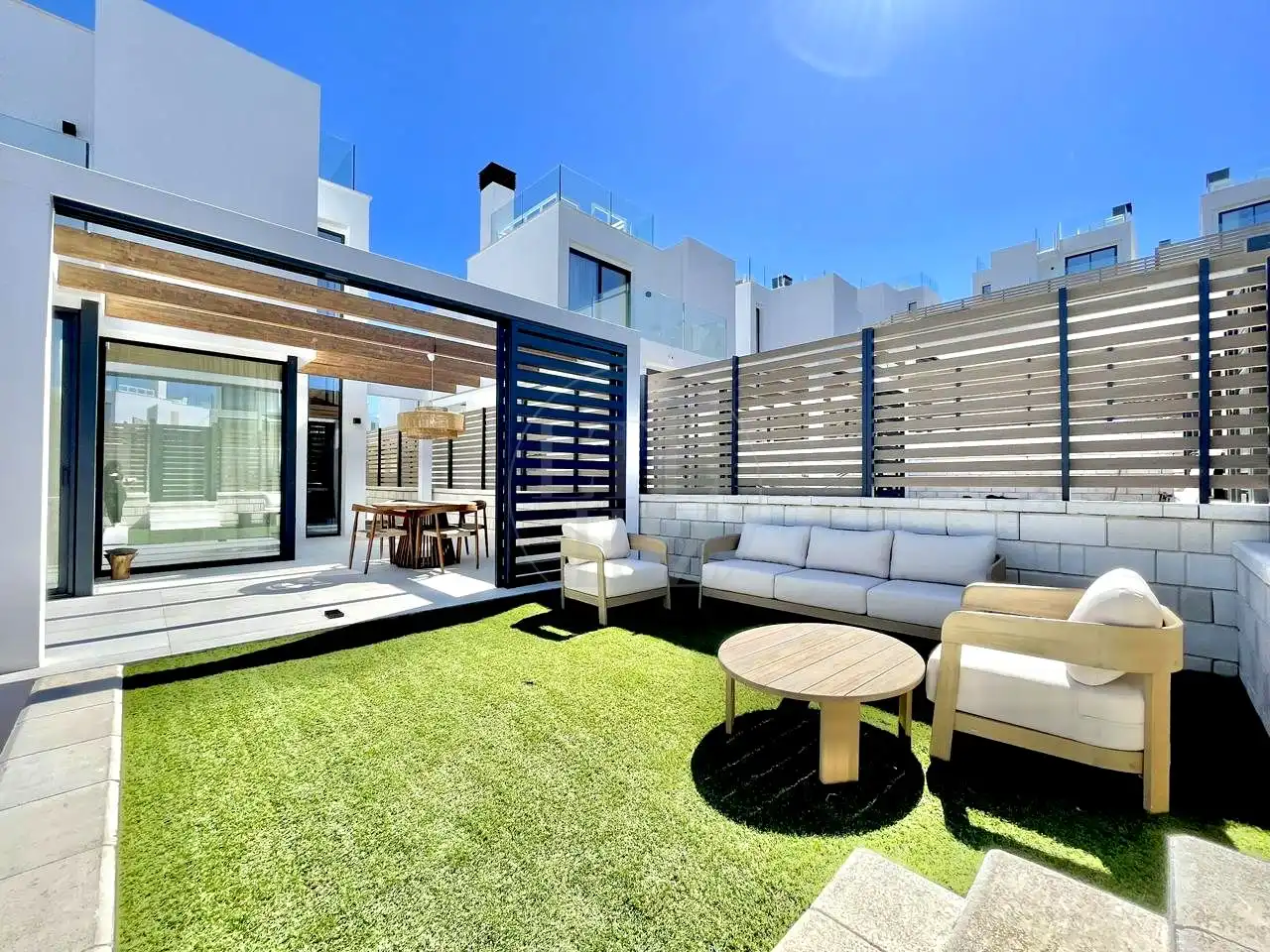 Terrasse von Haus oder Chalet zur Miete in Sant Josep de sa Talaia mit Klimaanlage, Privatgarten und Terrasse