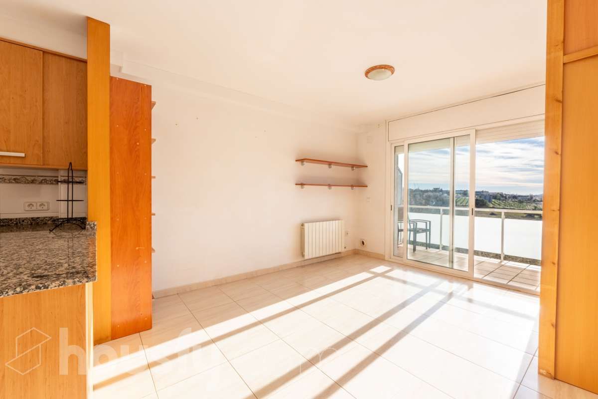 Schlafzimmer von Wohnung zum Verkauf in Sant Martí Sarroca mit Privatgarten, Abstellraum und Gemeinschaftspool