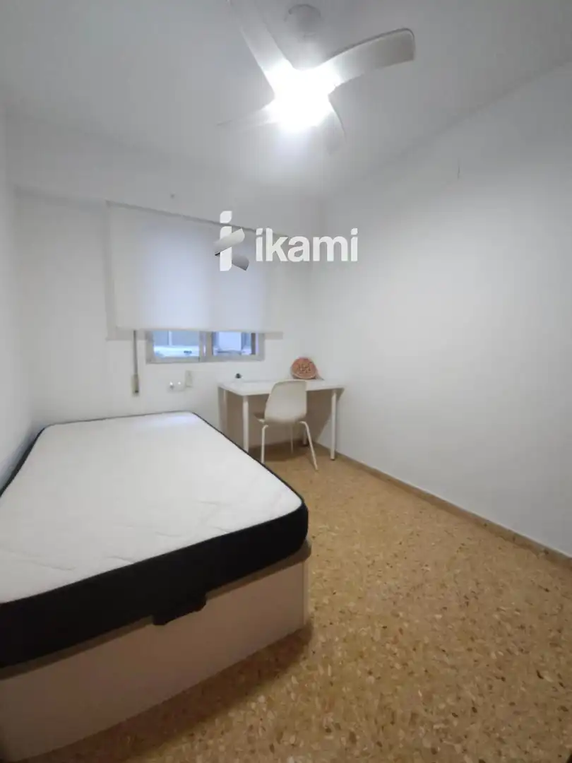 Habitación de Piso en venta en Valencia con Aire acondicionado, Calefacción y Terraza