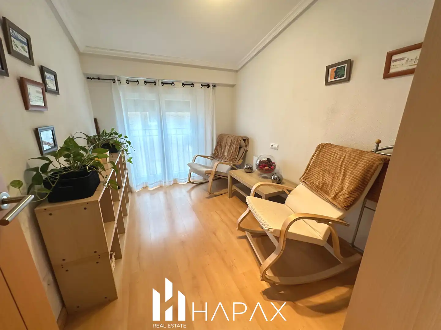 Sala de estar de Piso en venta en Moriscos con Calefacción y Terraza