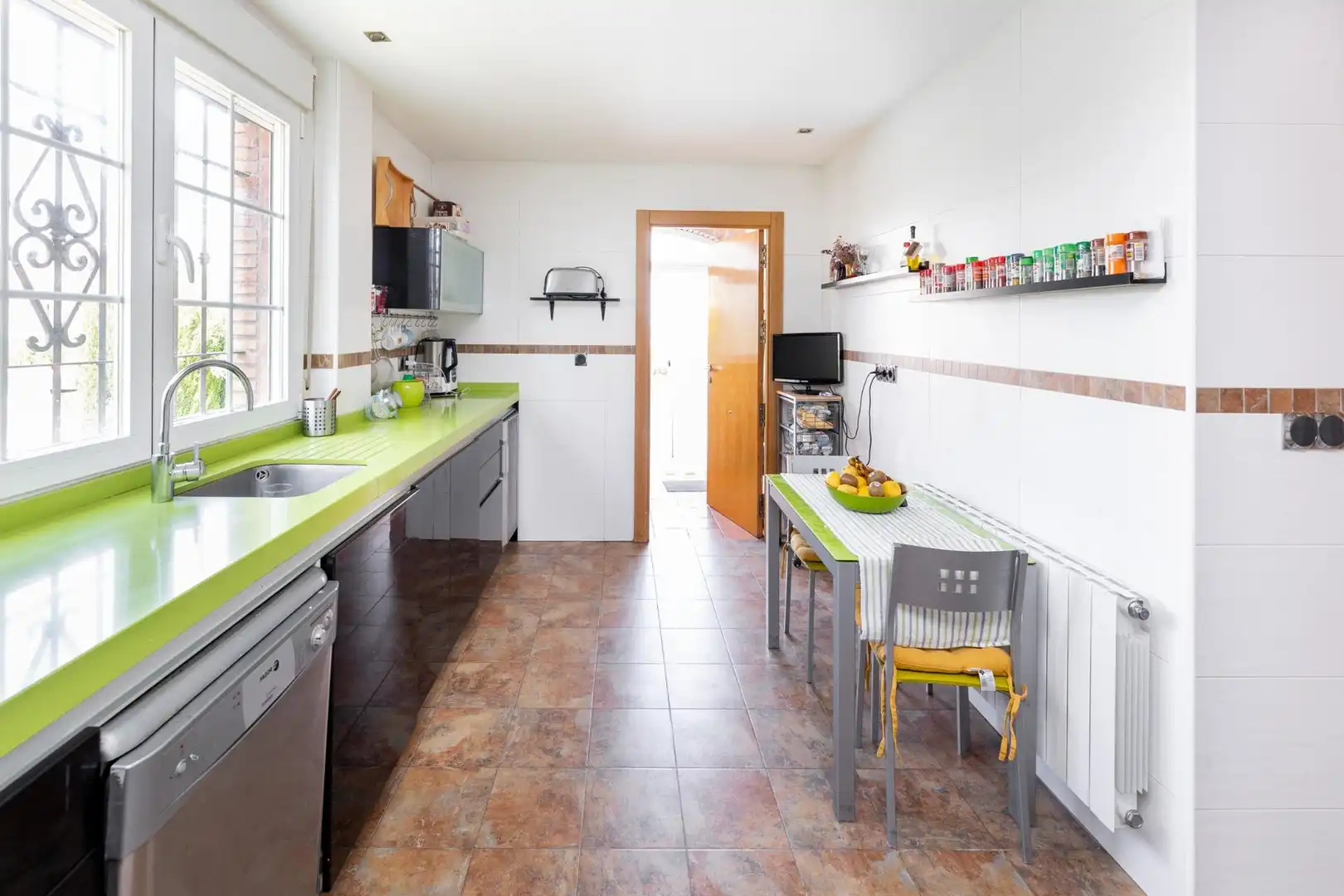 Villa mit Pool zum Verkauf in Huétor Vega, imagen 18