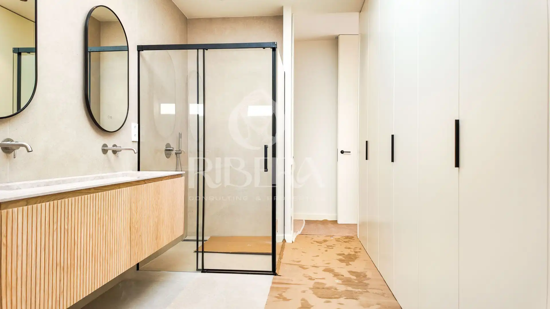 Baño de Casa o chalet en venta en L'Eliana con Aire acondicionado, Calefacción y Jardín privado