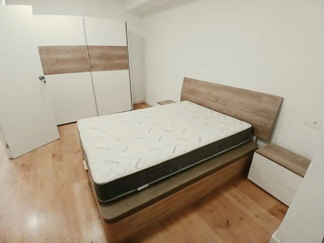 Schlafzimmer von Wohnung zur Miete in Eibar mit Heizung